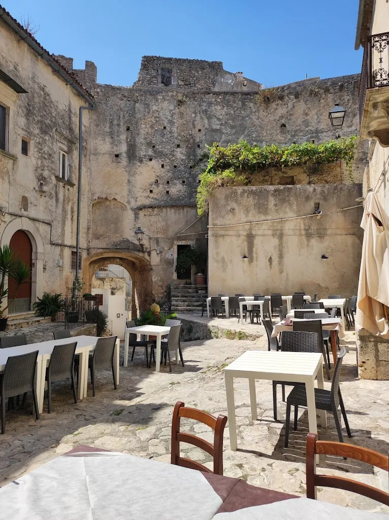 Osteria Da Miki Il Federiciano_Vico del Gargano_slider_image_1