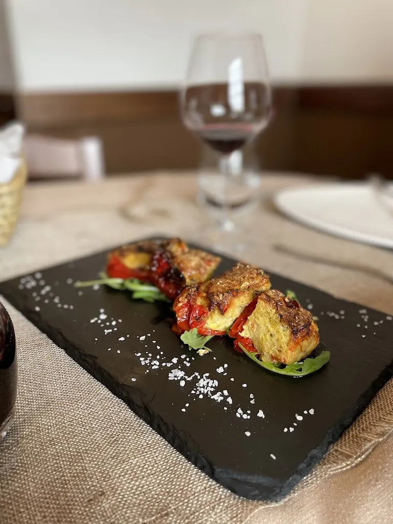 Fabian Hummel_Radici_Vico del Gargano_review