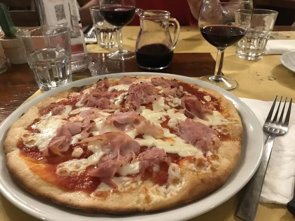 Desirae Leuvenink_La Rusticana Ristorante - Pizzeria_Città Sant'Angelo_review