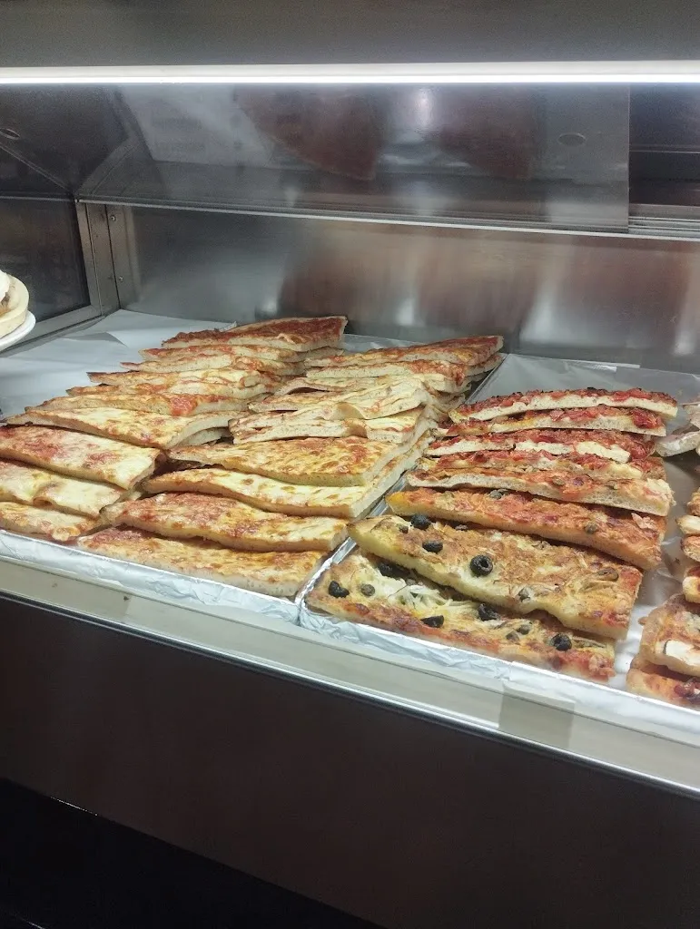 Menu_Pizzeria l'Angolo_Vico del Gargano_image_8