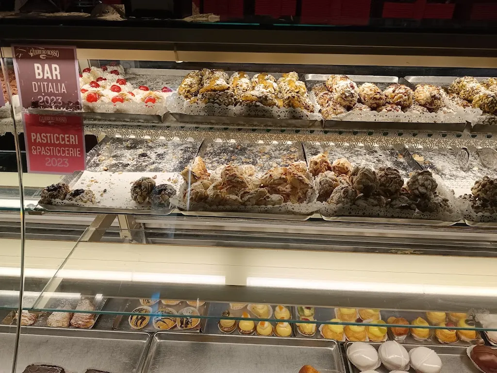 Pizzicato | Drink & Food_Vico del Gargano_slider_image_3