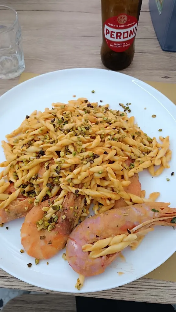 hu jure_Pizzeria. Rosticceria Con Piatti tipici da Asporto E Polli Allo Spiedo. ROSTIPIZZA Frittura di pesce_Vico del Gargano_review