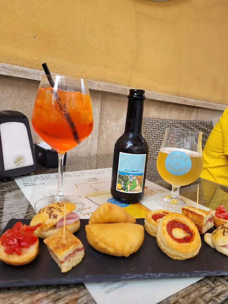 Gio _Caffè 38 | Cocktail Bar Gargano_Vico del Gargano_review