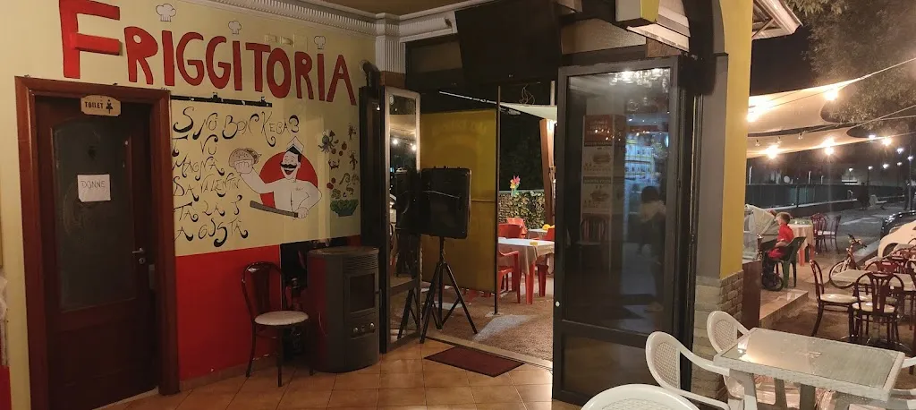 Luca Vinella_Dino's_Vico del Gargano_review