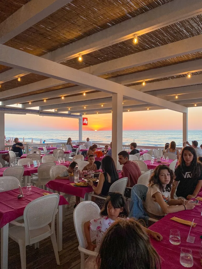 Moro's San Menaio_Vico del Gargano_slider_image_1