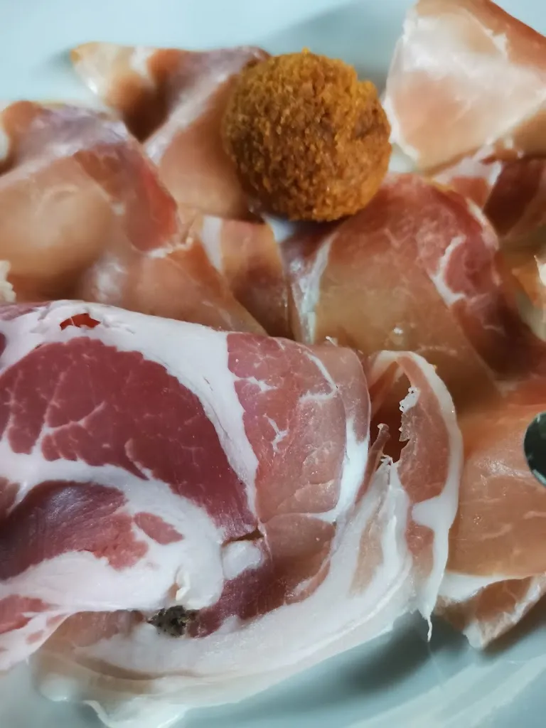 Fabio Tragno_Tratto Pub Little Christin_San Ferdinando di Puglia_review