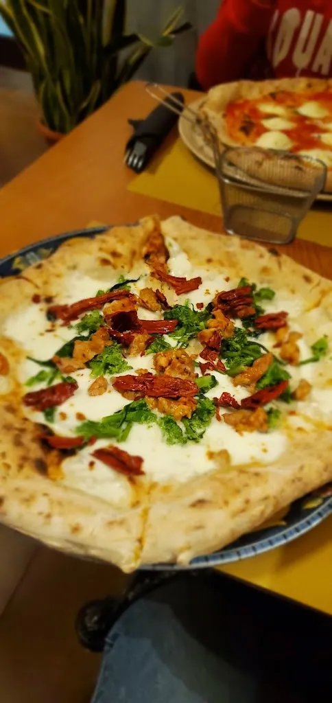 Menu_Tresor pizzeria napoletana, burger, cocktail_Spinazzola_image_6