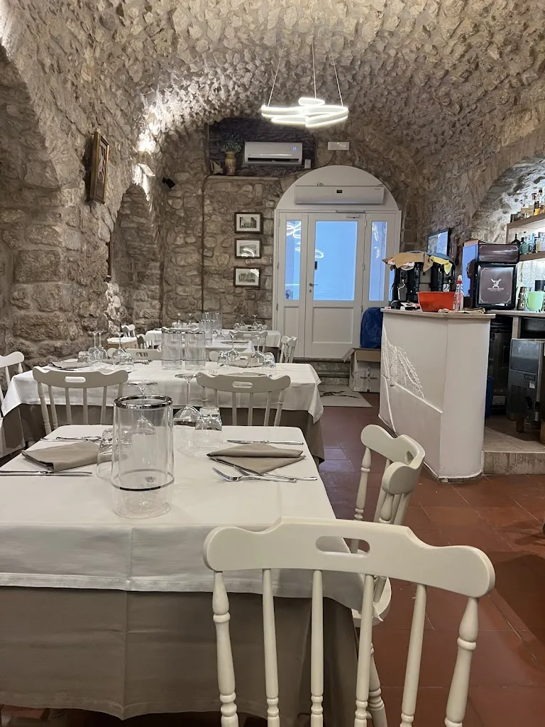 Vecchia Vieste RistoranteTipico_Vieste_slider_image_1