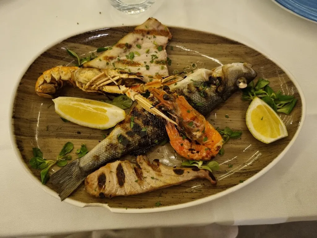 Mihaela Tabacaru_Al Tramonto_Vieste_review