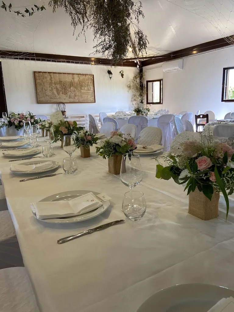 Podere degli Asinelli - Ristorante, Piscina, b&b, Location Città Sant'Angelo _Città Sant'Angelo_slider_image_1