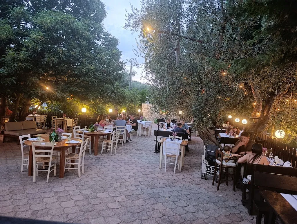 Chalet Degli Ulivi restaurant in Vieste