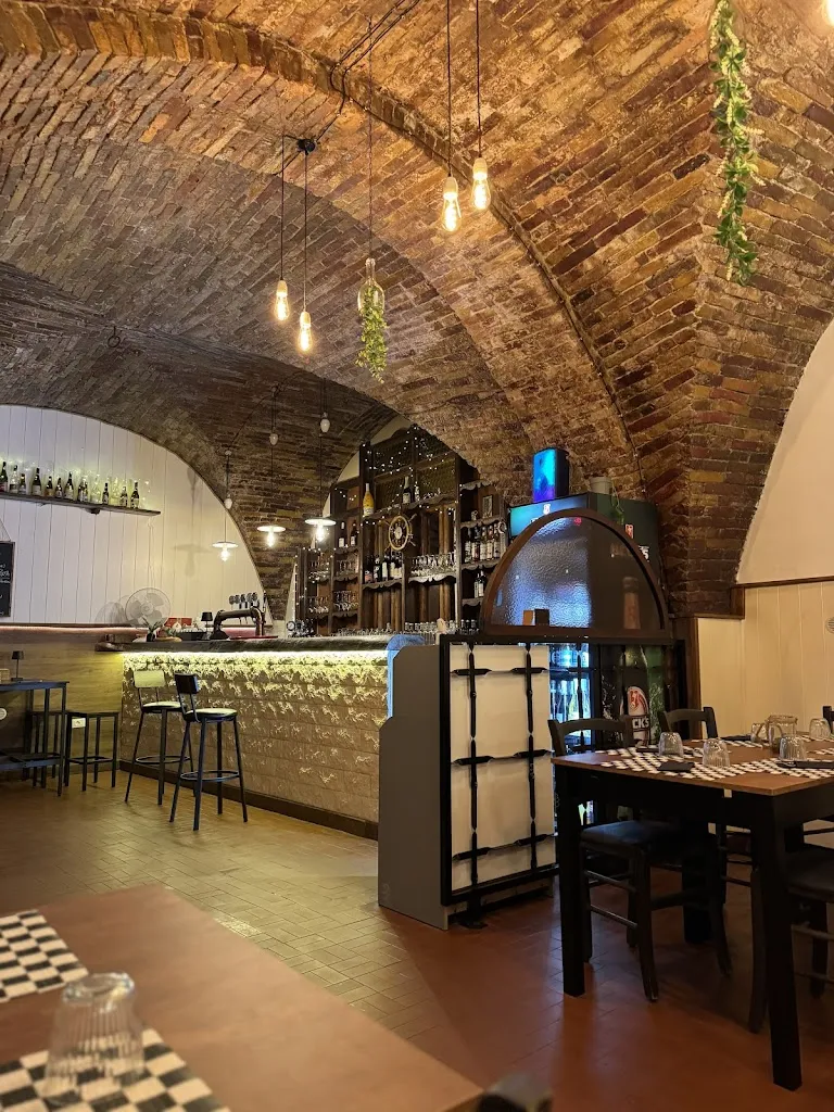 Tati Dosiak_Varsavia di Notte_Città Sant'Angelo_recensione