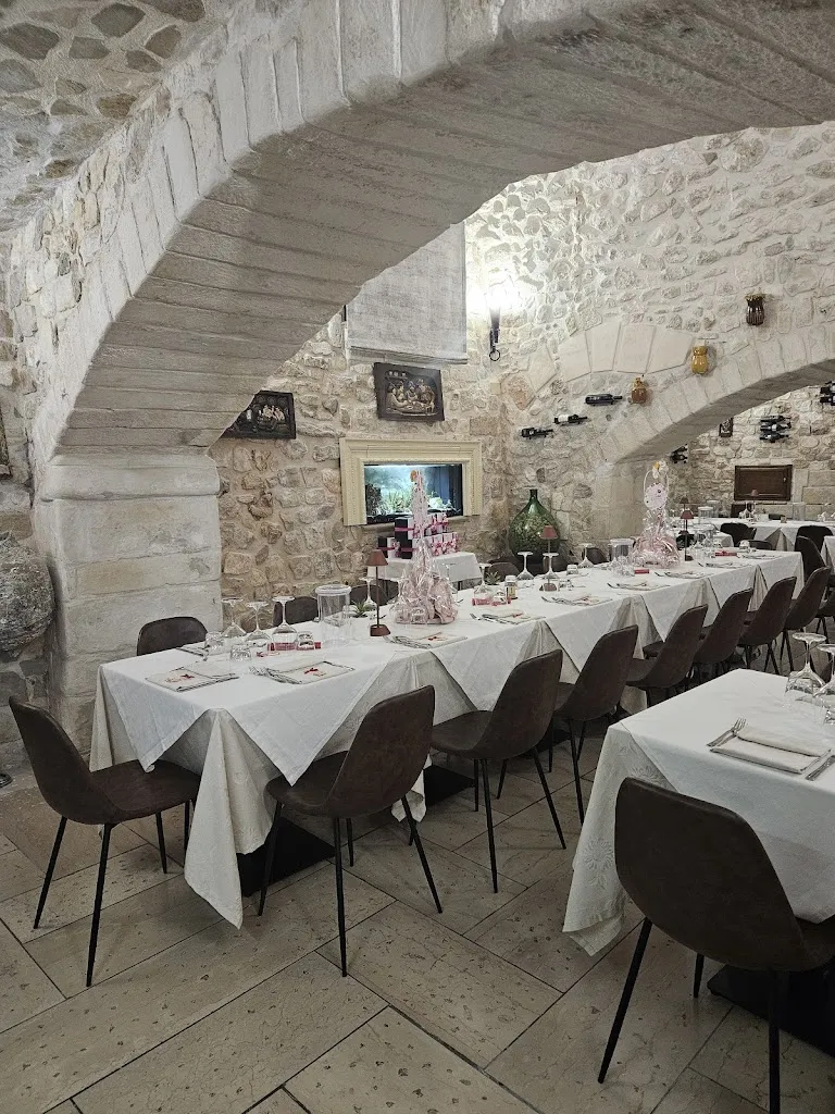 La Tavernetta Ristorante Tipico restaurant in Vieste