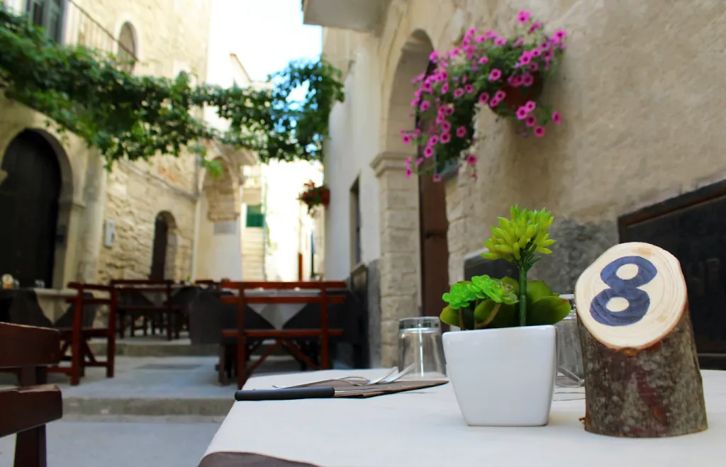 Al Vicoletto restaurant in Vieste