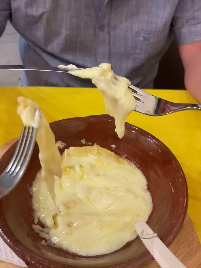 Erika Barangas_Pizzeria Big Boy Paposceria_Vieste_review