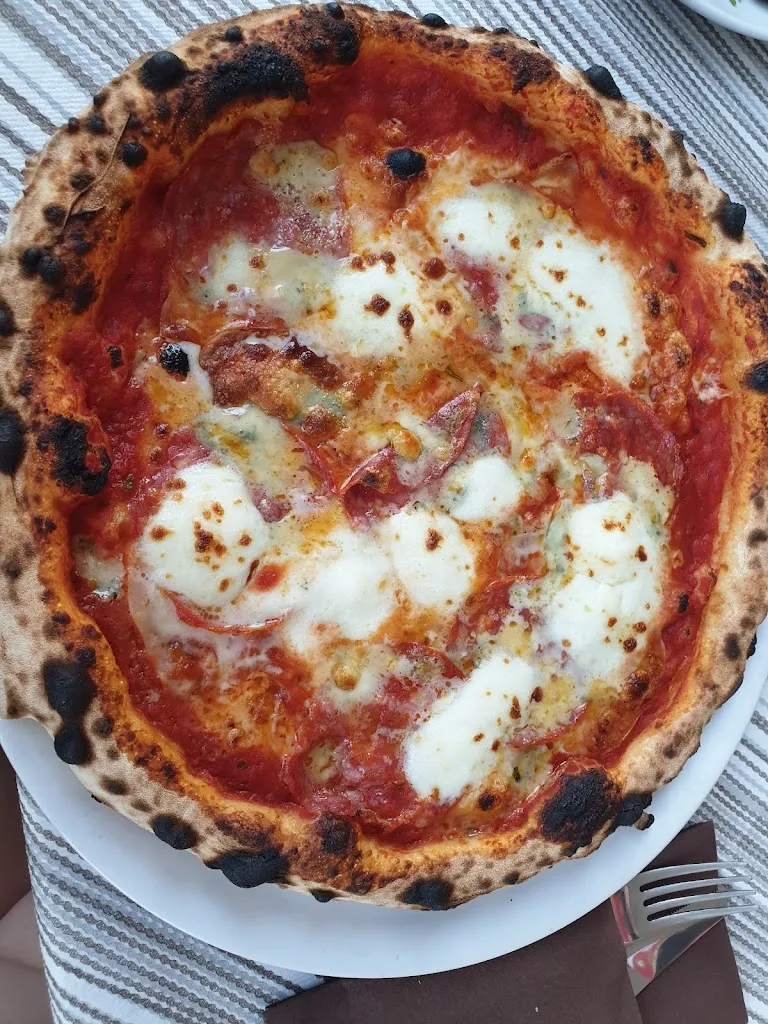 Turco e sole Ristorante Pizzeria_Vieste_slider_image_3