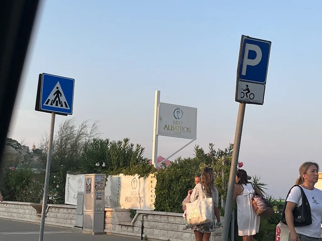 Federico Bertolini_Lido Albatros_Vieste_review