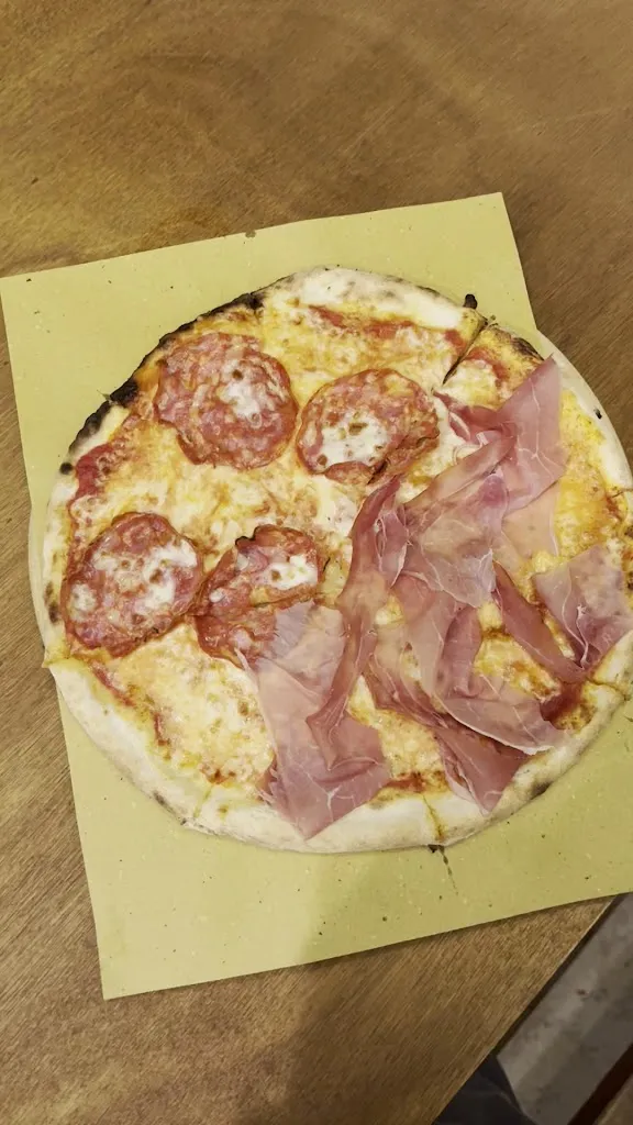 Guglielmo Scarcelli_Los Amigos_Vieste_review