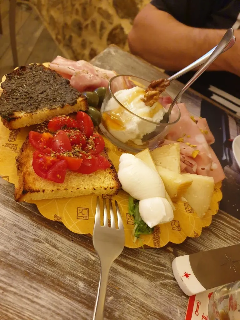 Menu_Manuelito RistoPub Pizzeria_Accettura_image_1