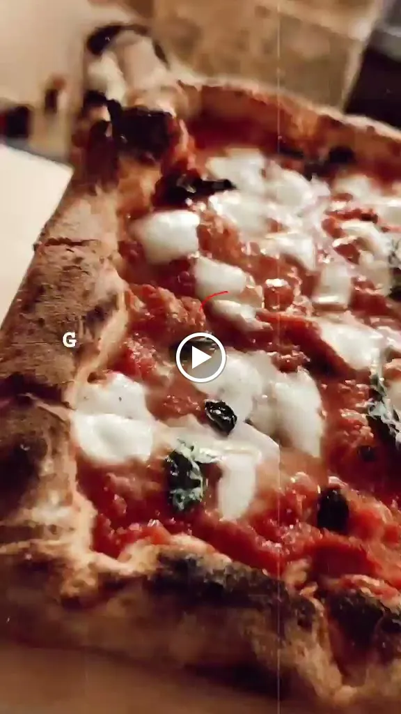 Manuelito RistoPub Pizzeria_Accettura_slider_image_2