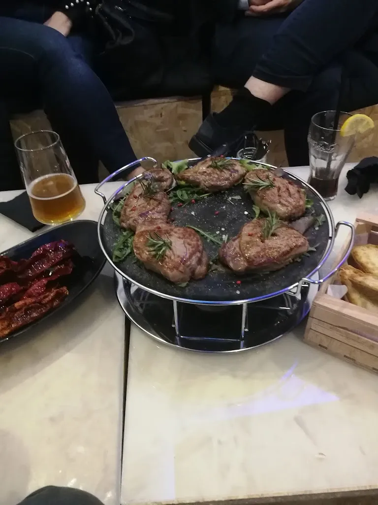 Menu_Black Monkey_Accettura_image_8