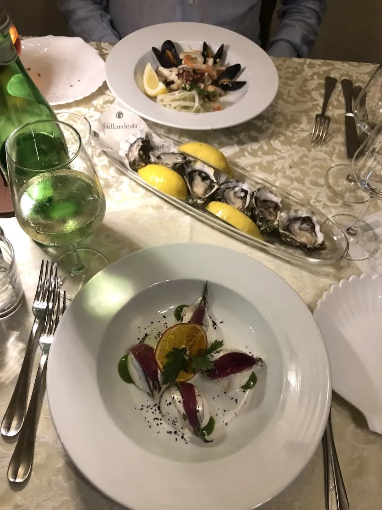 Julie Humayou_Palazzo Gala_Acerenza_recensione