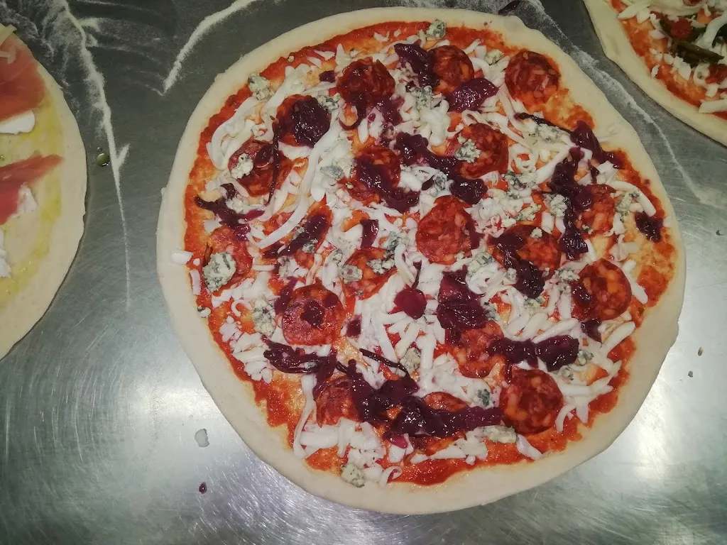 "Pizza e sfizio" da Maurizio restaurant in Acerenza