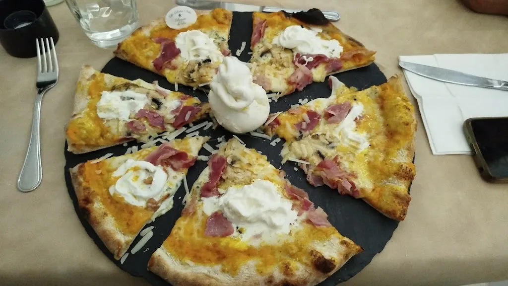 Tommaso Pennelli_La Dolce vita_Trinitapoli_review