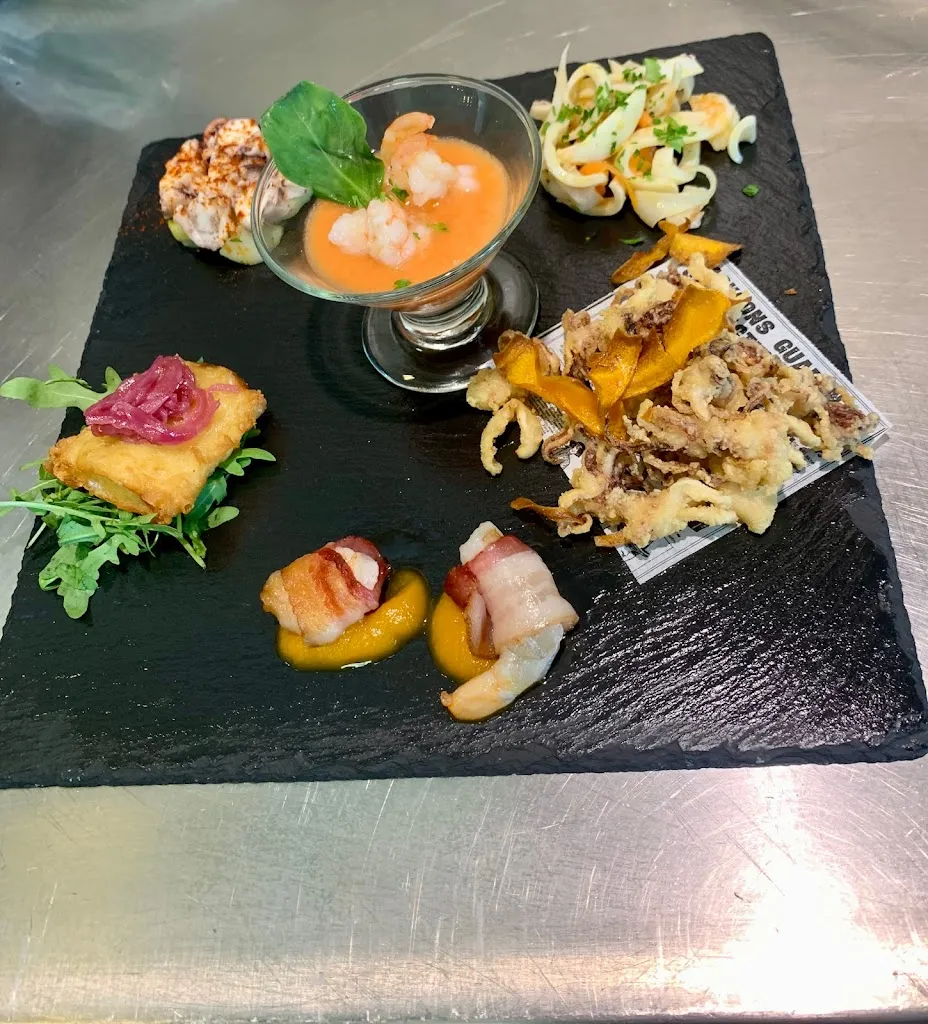 Burger American Diner_Città Sant'Angelo_slider_image_2