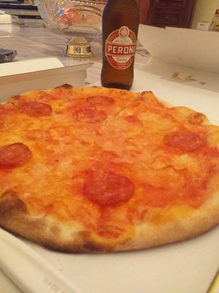 Mikele Introna_Focacceria Del Villaggio_Trinitapoli_review