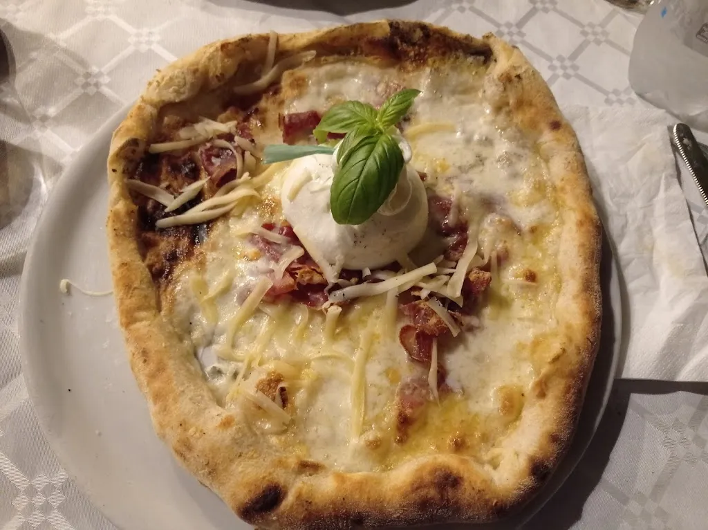 Pizzeria Storelli Carlo_Trinitapoli_slider_image_3