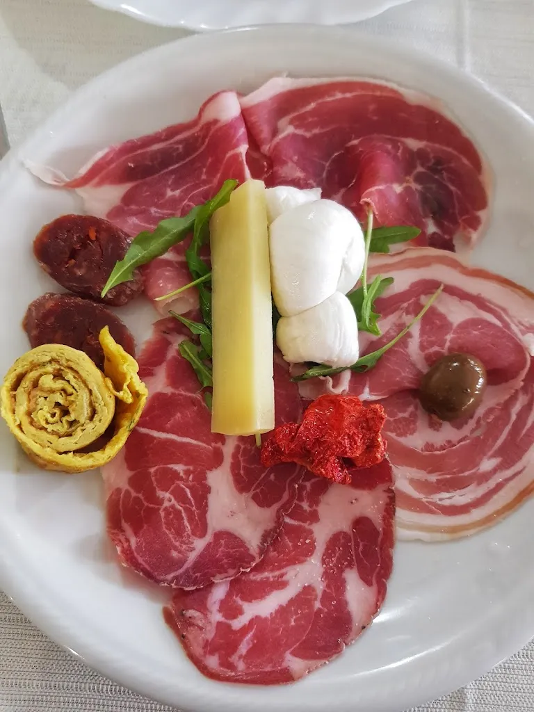 Menu_Ristorante Fontanili_Albano di Lucania_image_7