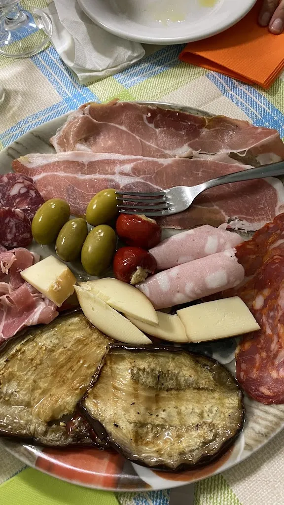 Ewart van der Putten_Bar Pizzeria Affittacamere 