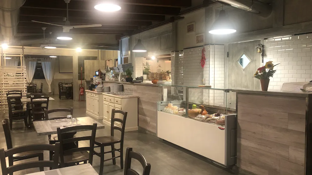 Gambrinus Ristorante Pizzeria Braceria restaurant in Città Sant'Angelo