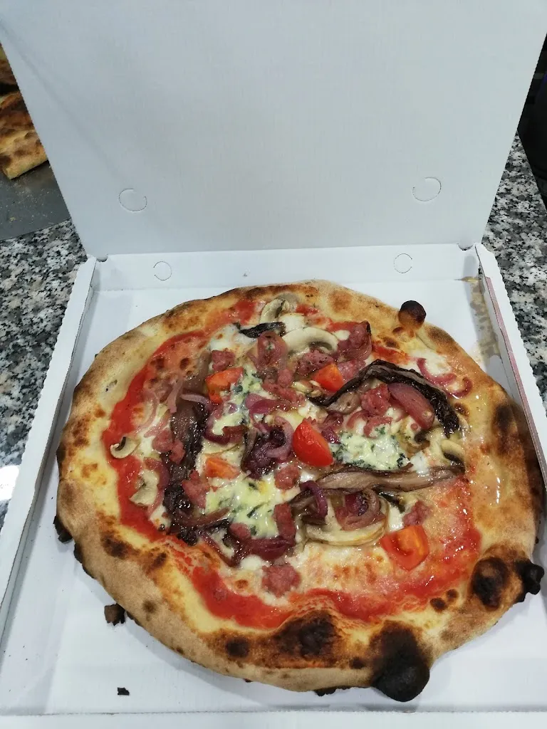 Menu_Pizzeria Mondo pizza_Canosa di Puglia_image_9