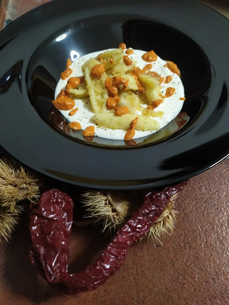 Osteria medioevale_Brindisi Montagna_slider_image_1