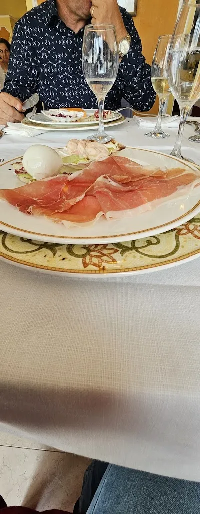 Menu_Ristorante1001 di Antonella Mancusi_Avigliano_image_3