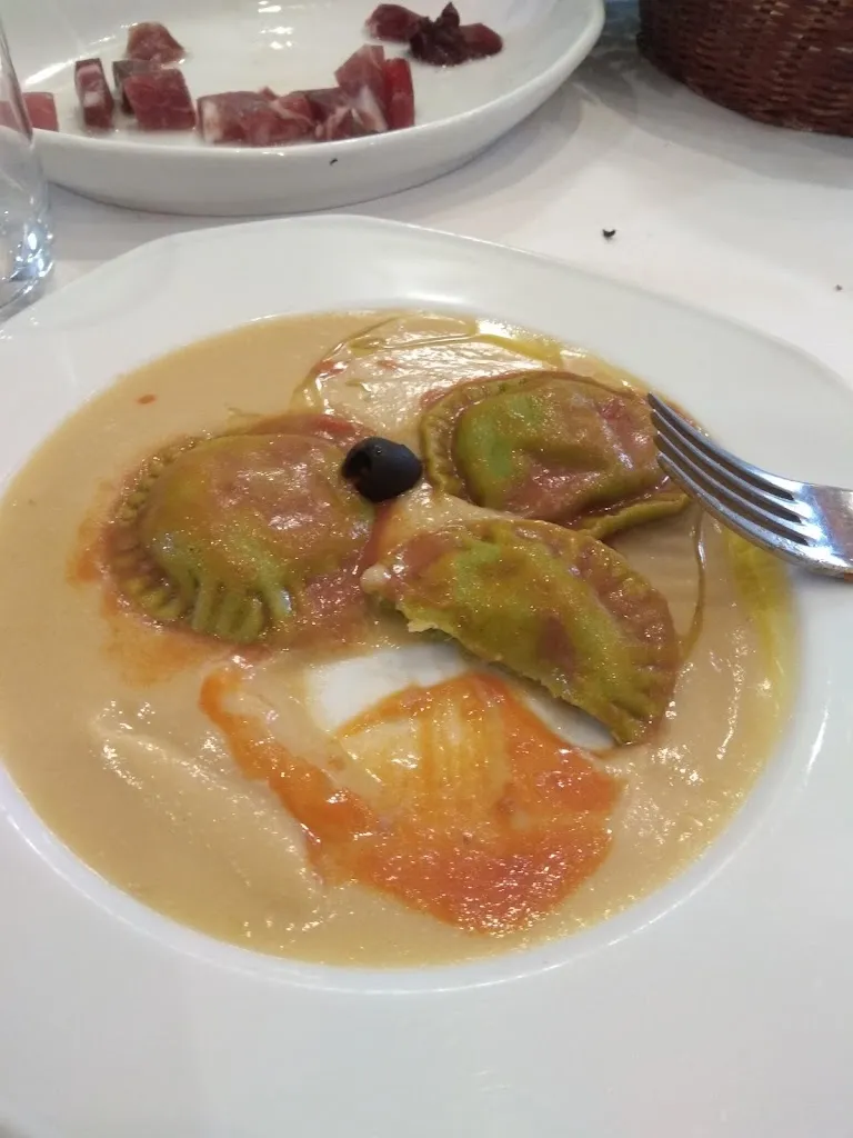 Rosarum_Avigliano_slider_image_3