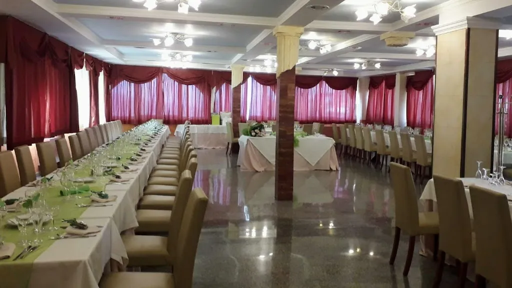 Hotel Ristorante Summa restaurant in Avigliano