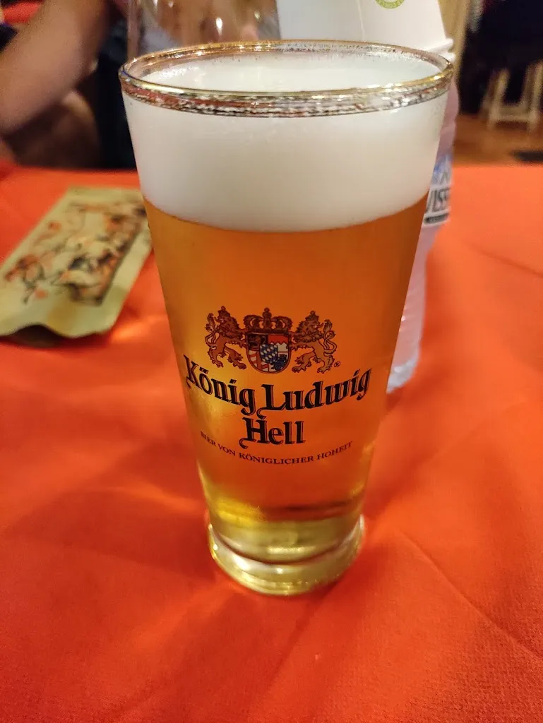 Menu_The Golden Hen Castle_Cancellara_image_8