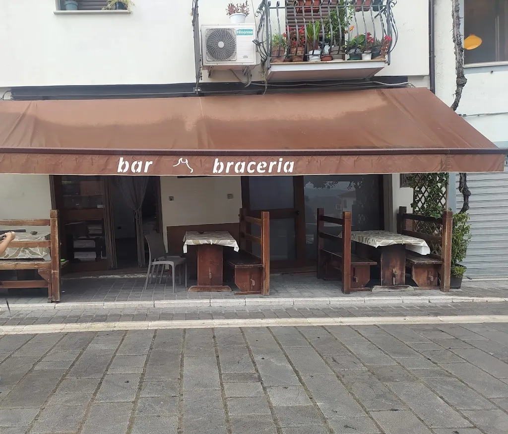 Bar Braceria Ferro e Fuoco_Castelluccio Inferiore_slider_image_3