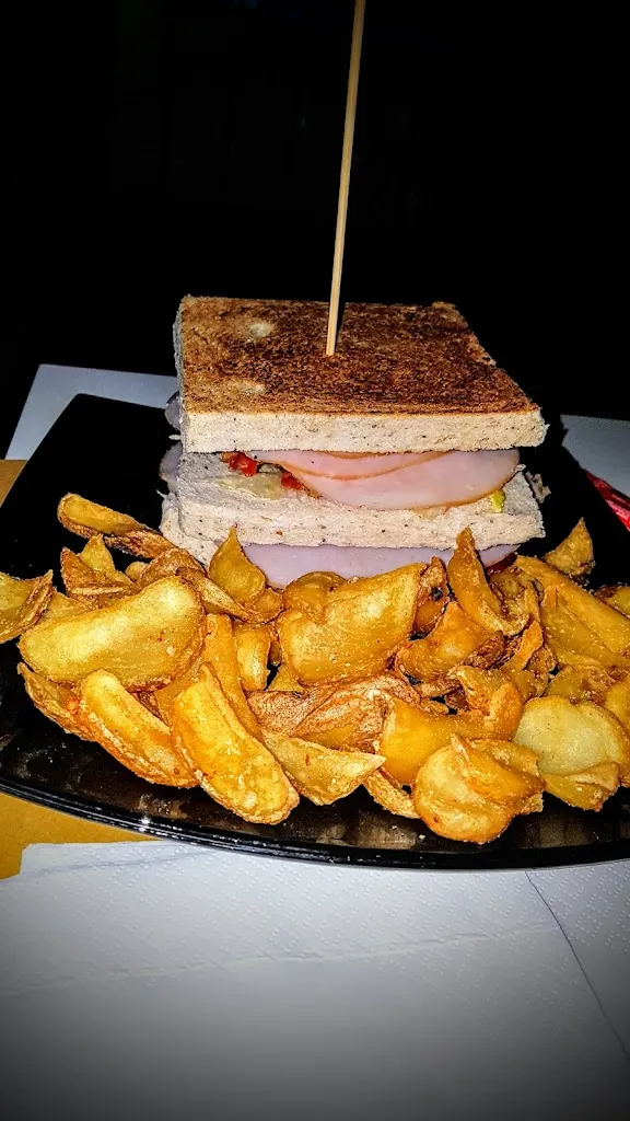 Menu_Memphis Pub_Bernalda_image_8