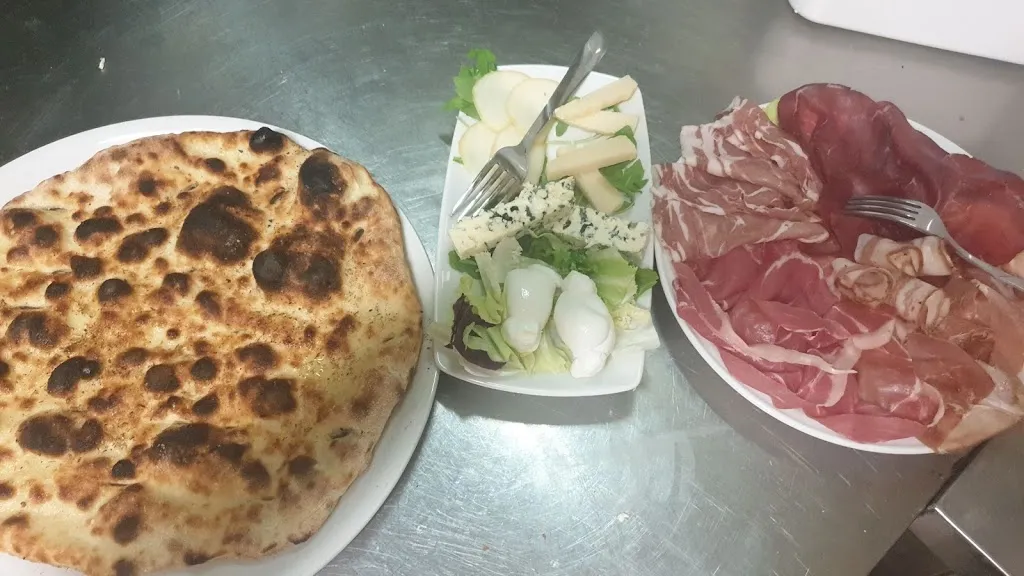 Menu_Pizzeria dal Pirata_Bernalda_image_3