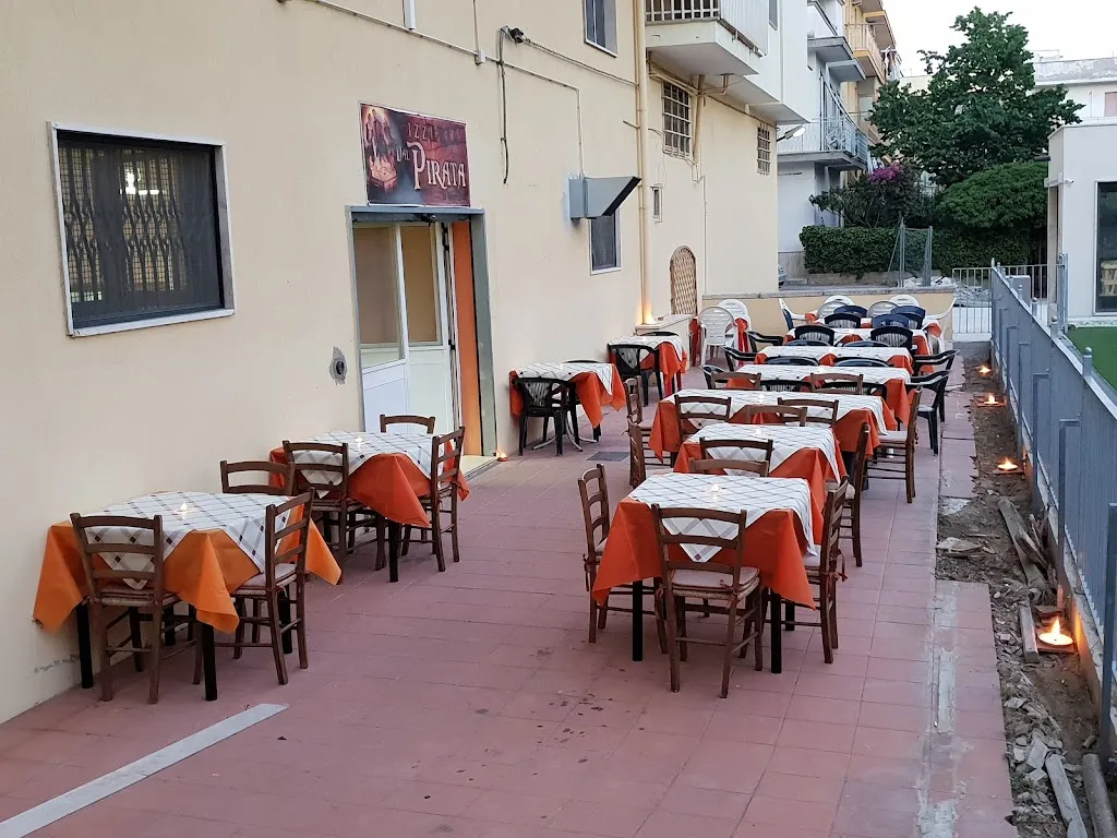 Pizzeria dal Pirata ristorante a Bernalda