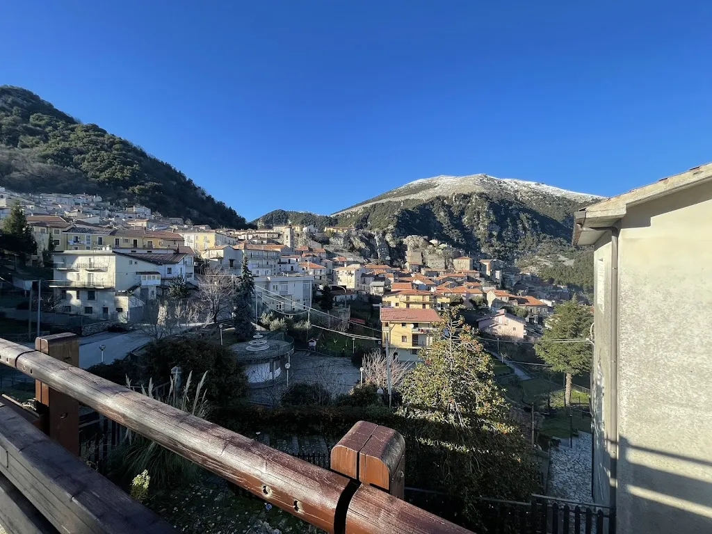 Brian Kinzie_Lutipico - Trattoria a Sud_Castelsaraceno_review