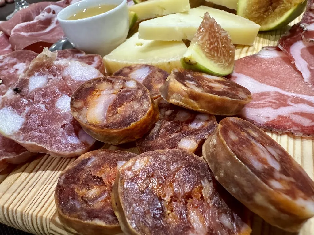 U'Vizzarro - ristorante rurale_Castelsaraceno_slider_image_3