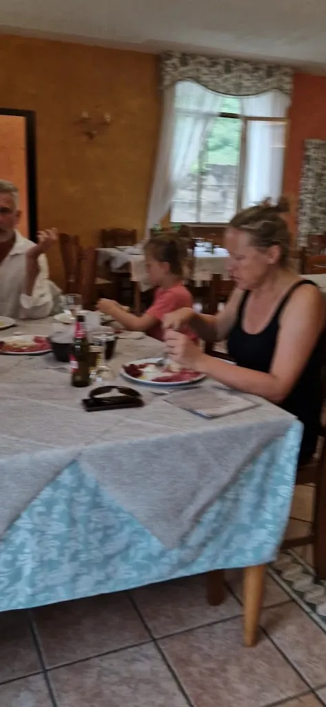 Pizzeria ristorante Da Federico_Castelsaraceno_slider_image_2