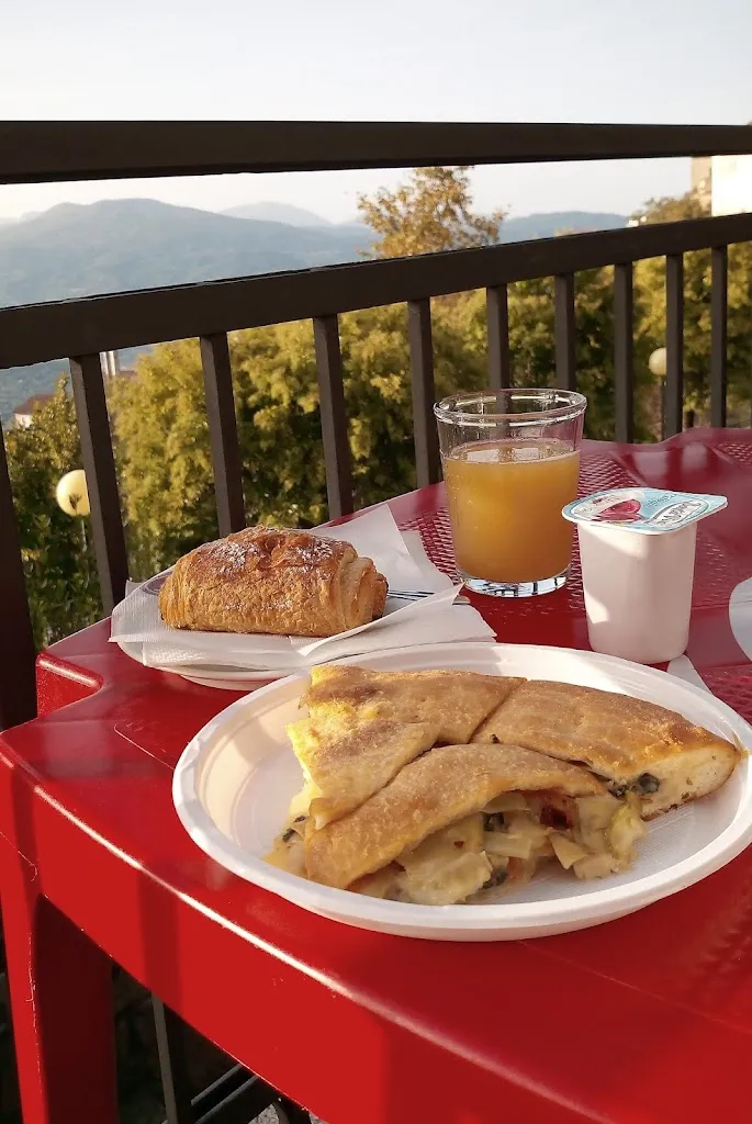 Vittorio Marino_Pizzeria Bar Rosticceria La Villetta_Chiaromonte_review