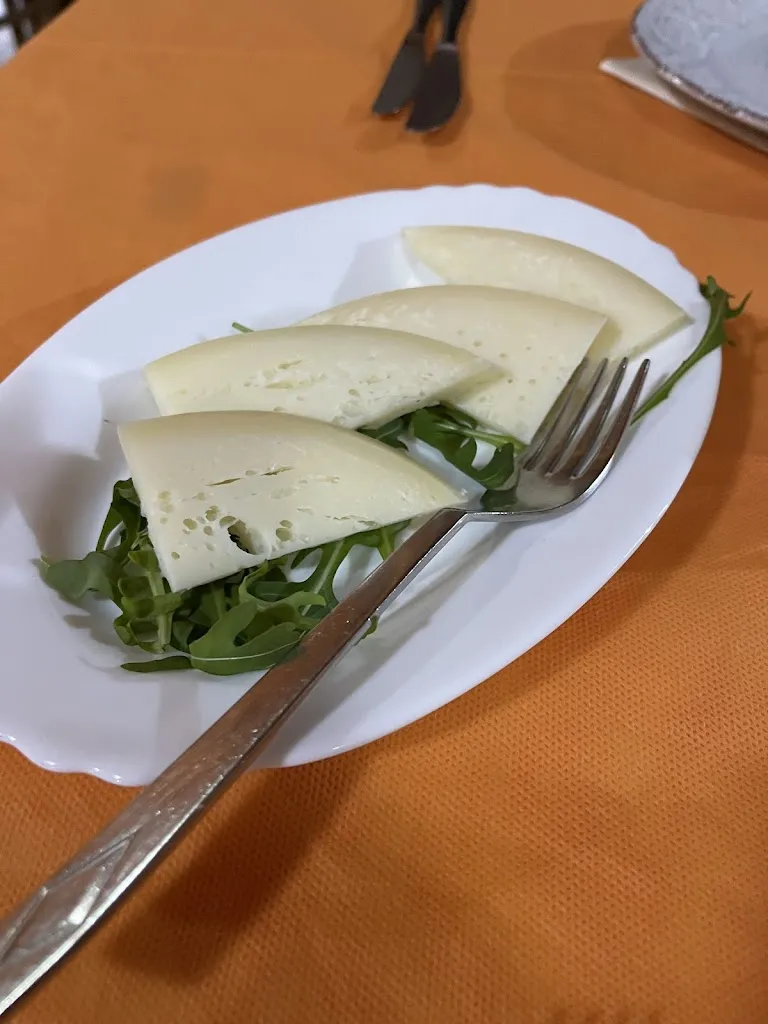 Giulia_Acqua Furr_Cirigliano_review