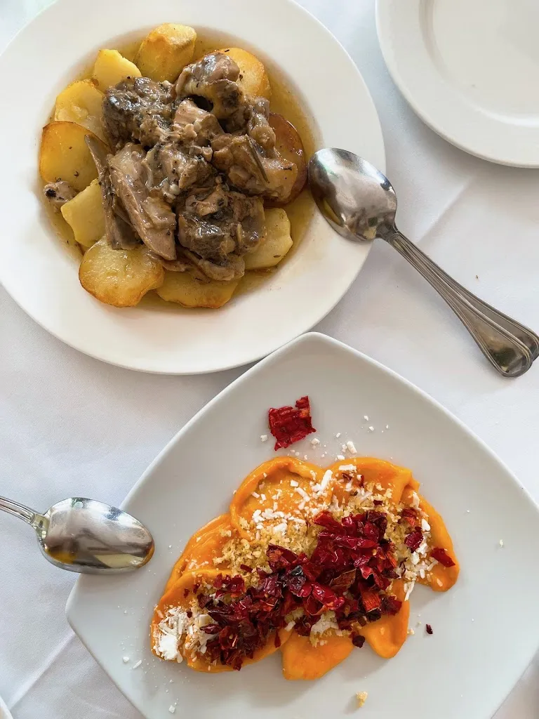 Vicki_Restaurant At the Owl's Beak_Castelmezzano_review